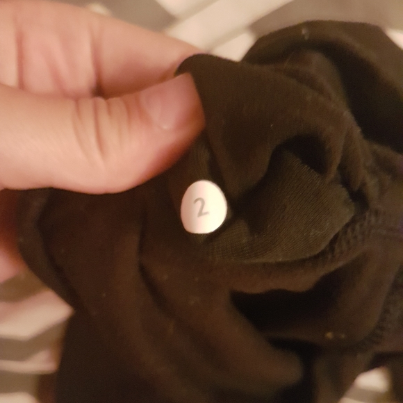 Lulus - Picture 2 of 5